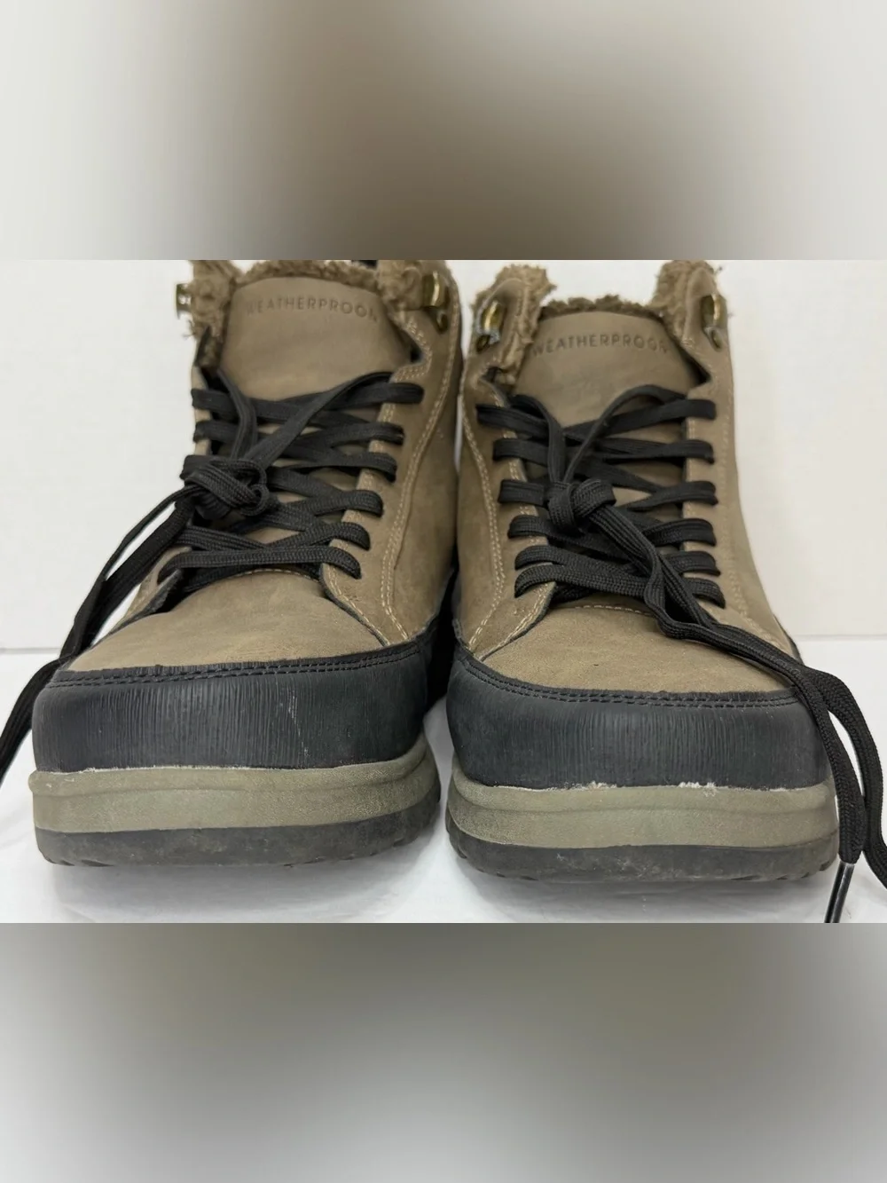 Weatherproof Men’s 10 Tan Black Faux Fur Lace Up Winter Boots NWOT